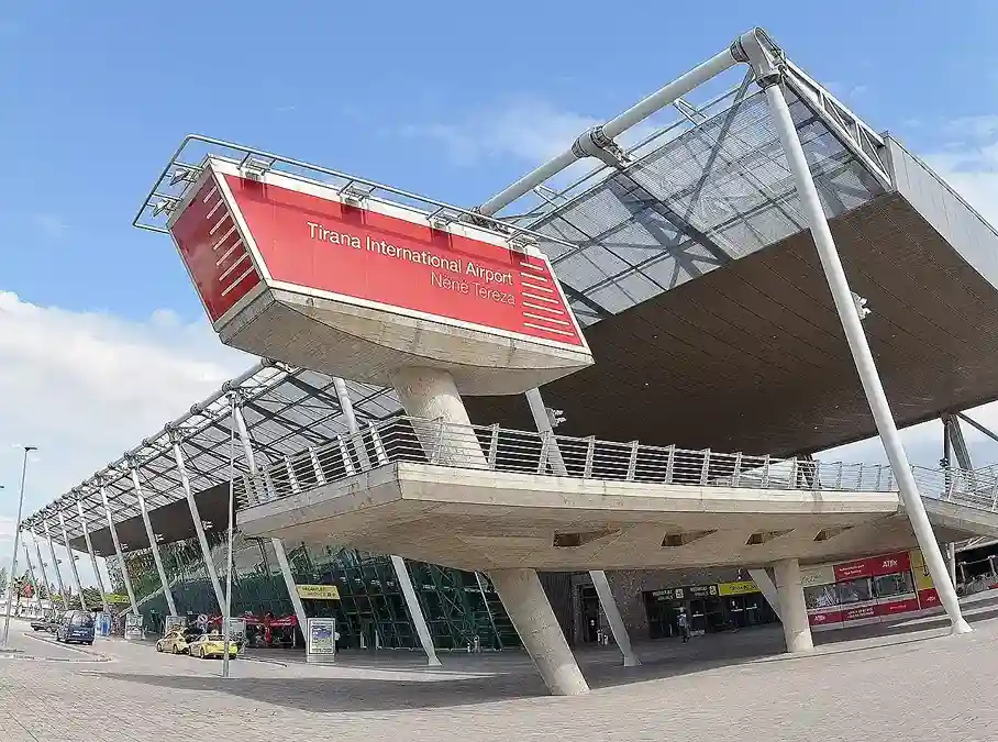 Taxi Transfer from Saranda to Tirana Airport TIA